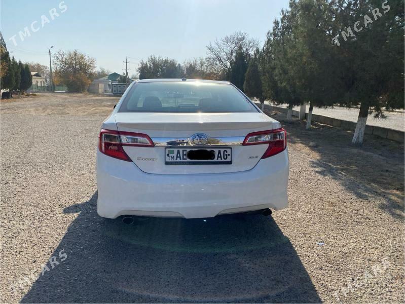 Toyota Camry 2013 - 270 000 TMT - Baýramaly - img 2