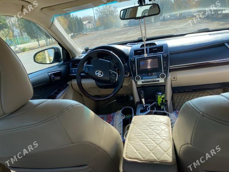 Toyota Camry 2013 - 270 000 TMT - Baýramaly - img 8