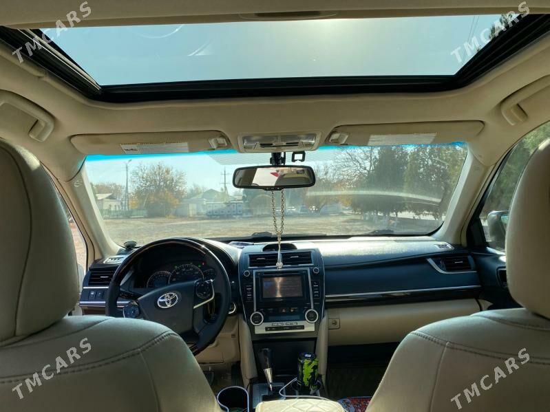 Toyota Camry 2013 - 270 000 TMT - Baýramaly - img 4