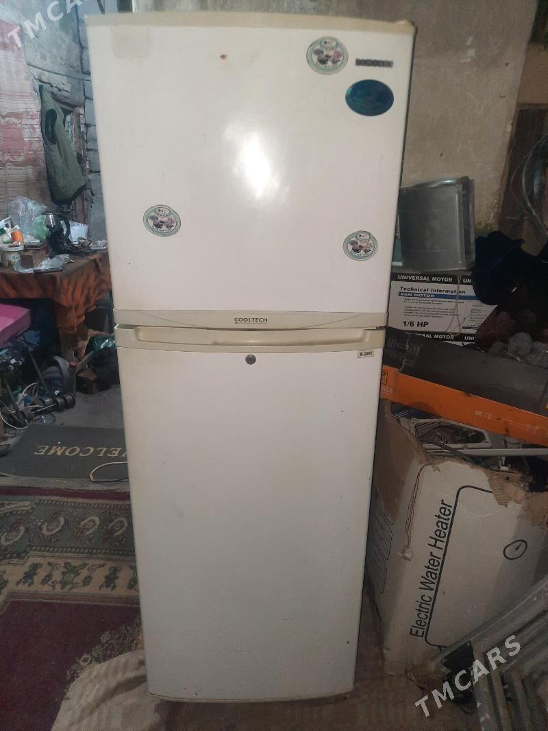 holodilnik холодильник - Büzmeýin GRES - img 2