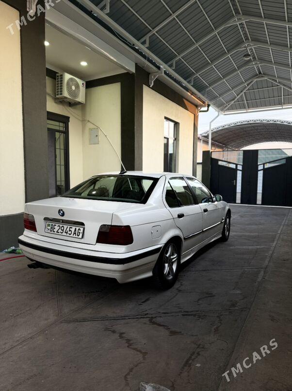 BMW E39 1993 - 57 000 TMT - Гарадамак Шор - img 3