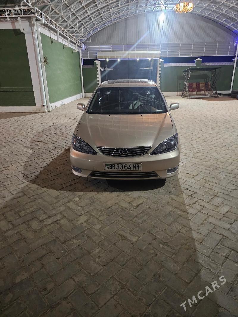 Toyota Camry 2003 - 260 000 TMT - Mary - img 3
