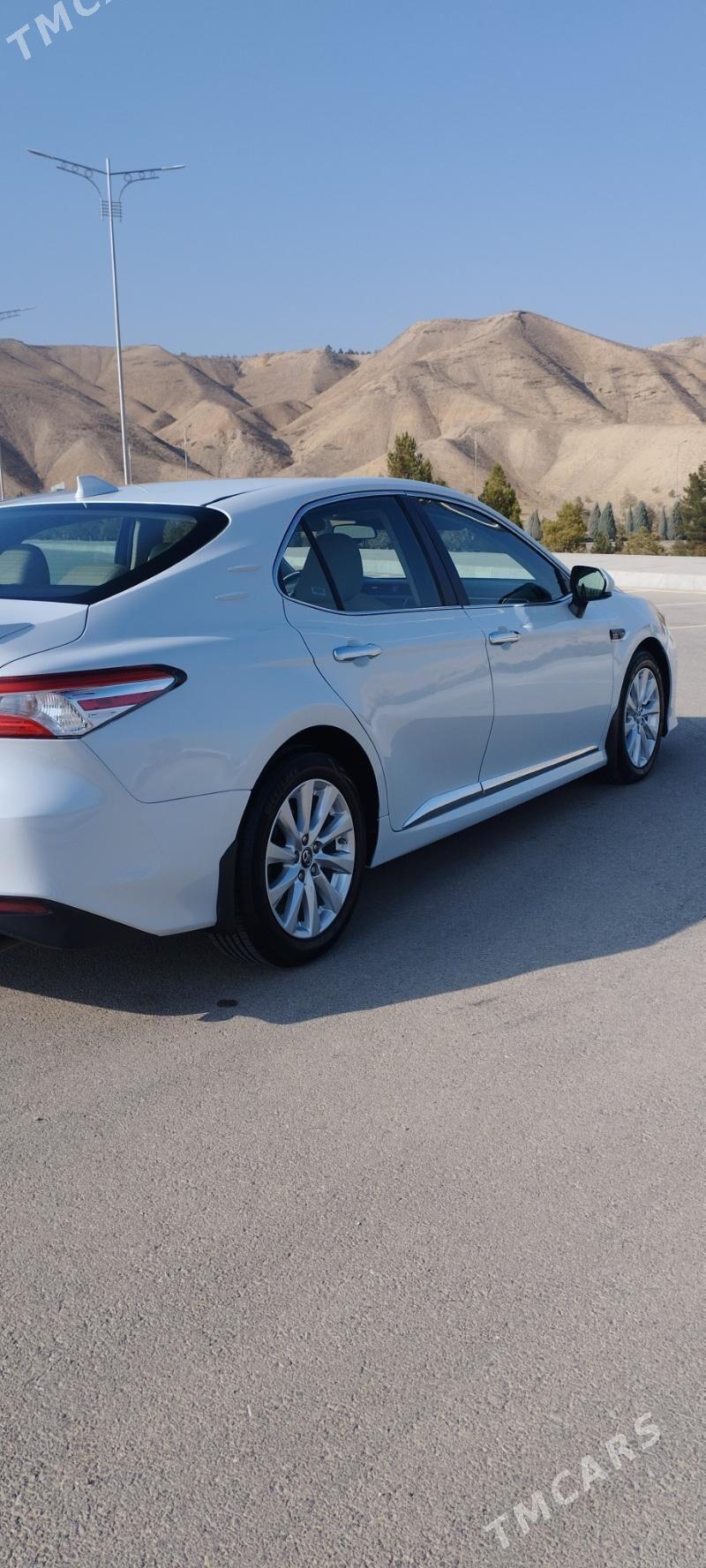 Toyota Camry 2018 - 286 000 TMT - Ялкым - img 2