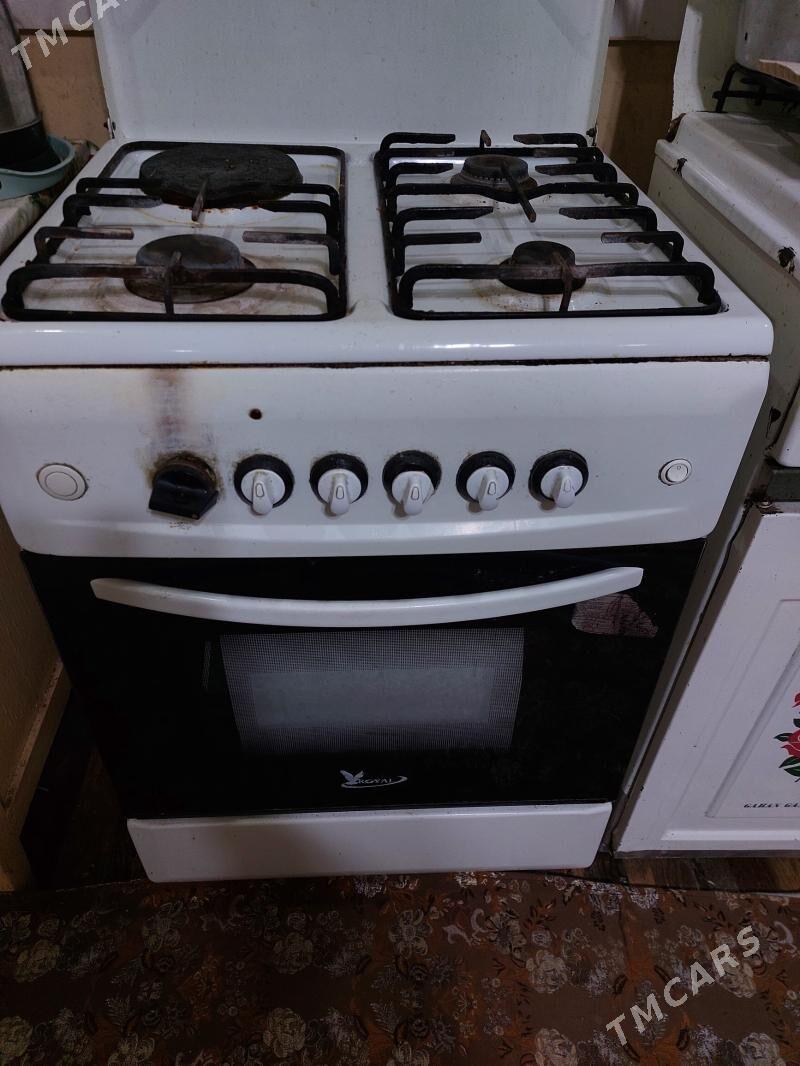 Gaz Plita - Бузмеин - img 1