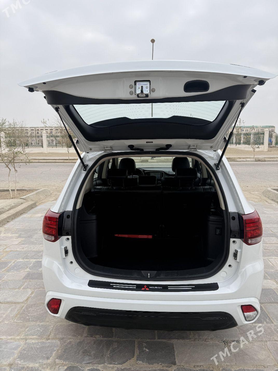 Mitsubishi Outlander Sport 2022 - 300 000 TMT - Gumdag - img 8