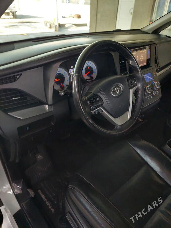 Toyota Sienna 2017 - 420 000 TMT - Ашхабад - img 3