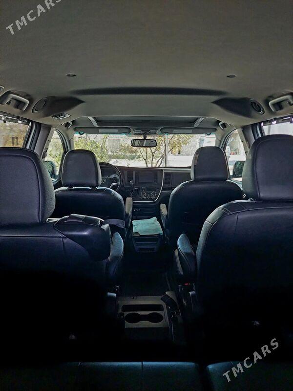 Toyota Sienna 2017 - 420 000 TMT - Ашхабад - img 7
