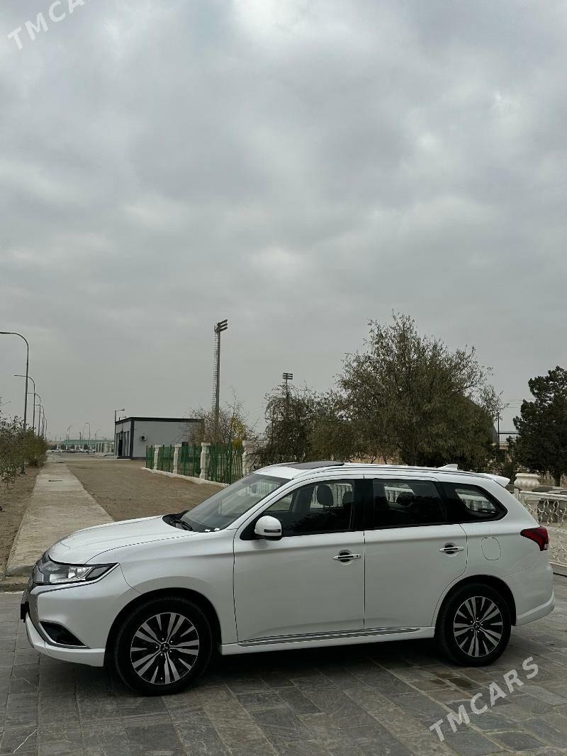 Mitsubishi Outlander Sport 2022 - 300 000 TMT - Gumdag - img 9