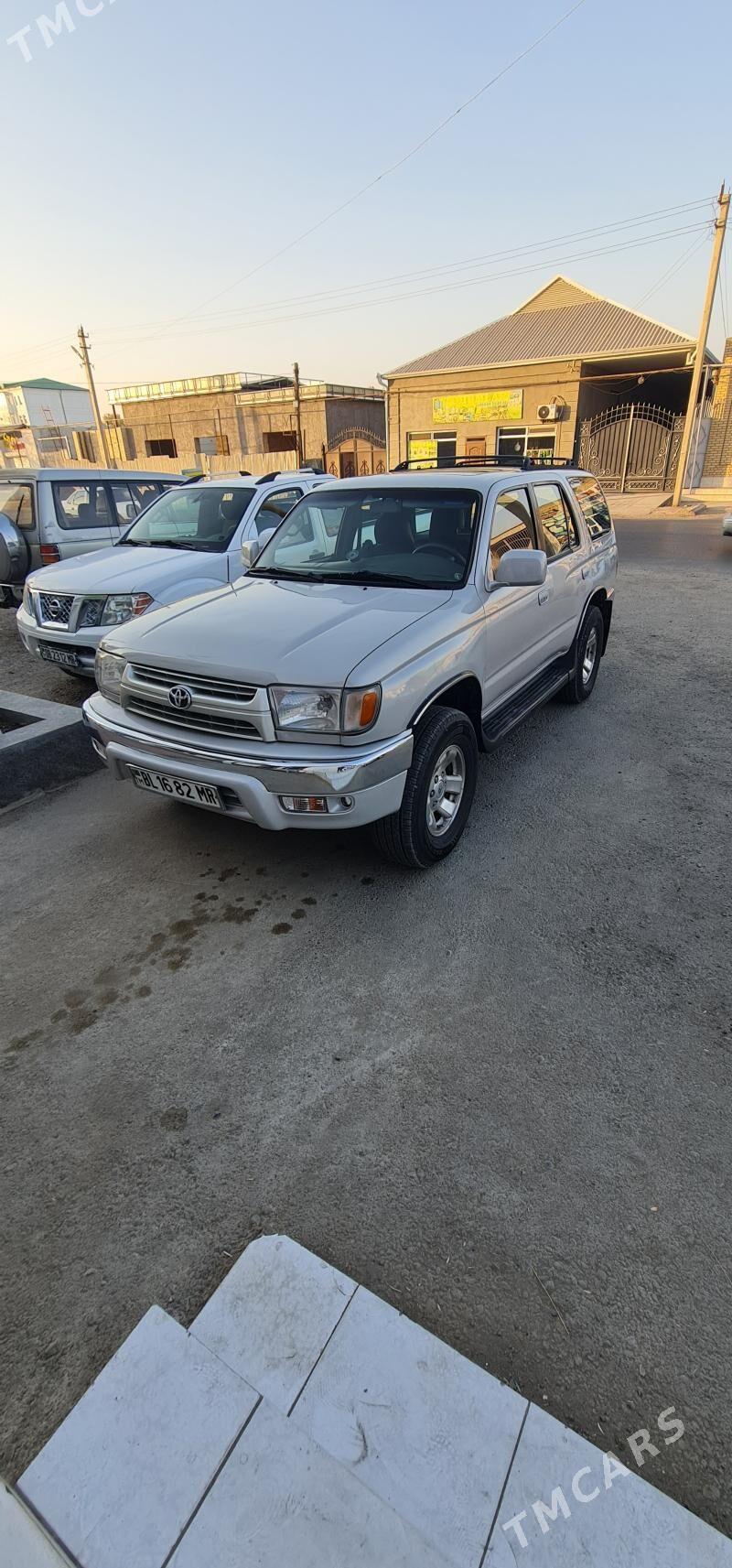 Toyota 4Runner 1998 - 145 000 TMT - Мары - img 2