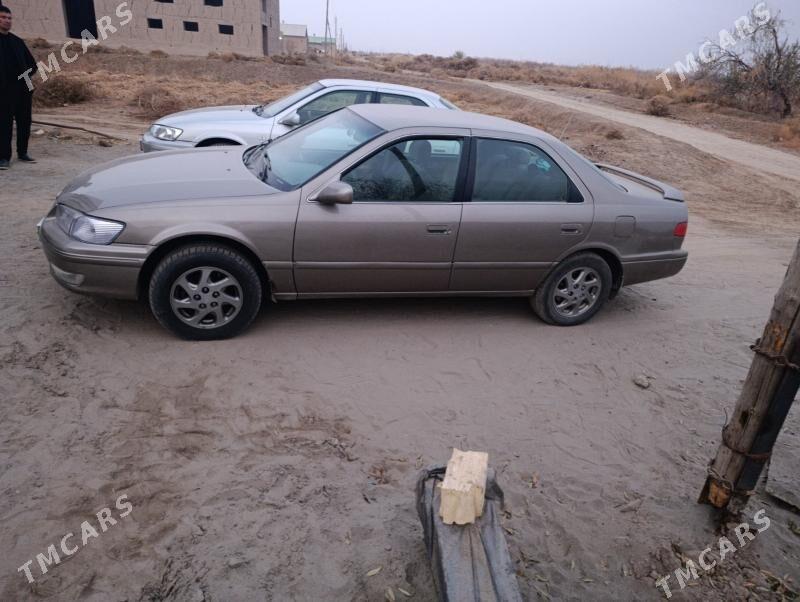 Toyota Camry 1999 - 121 000 TMT - Кёнеургенч - img 5