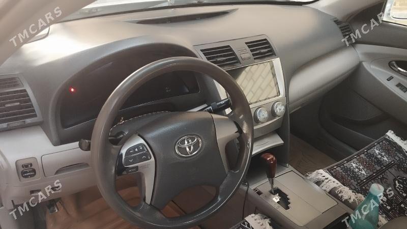 Toyota Camry 2009 - 175 000 TMT - Мары - img 4