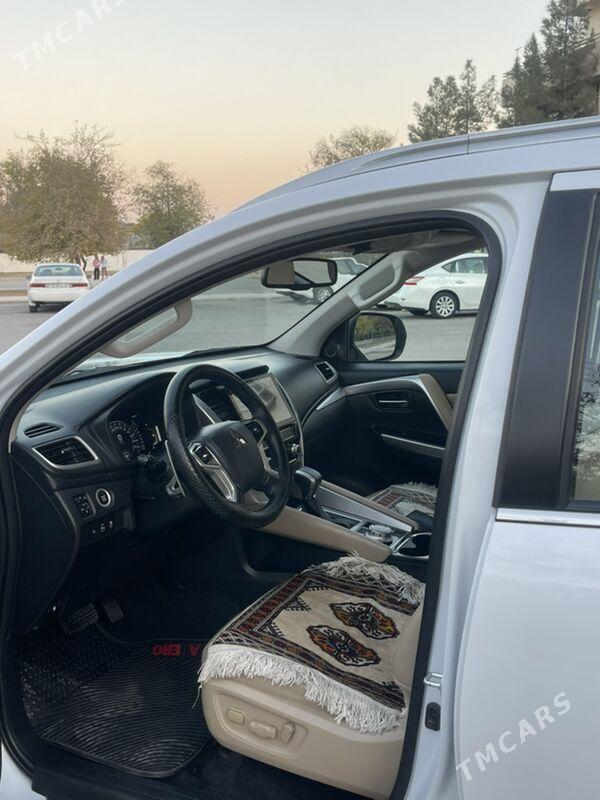 Mitsubishi Pajero 2020 - 465 000 TMT - Aşgabat - img 3