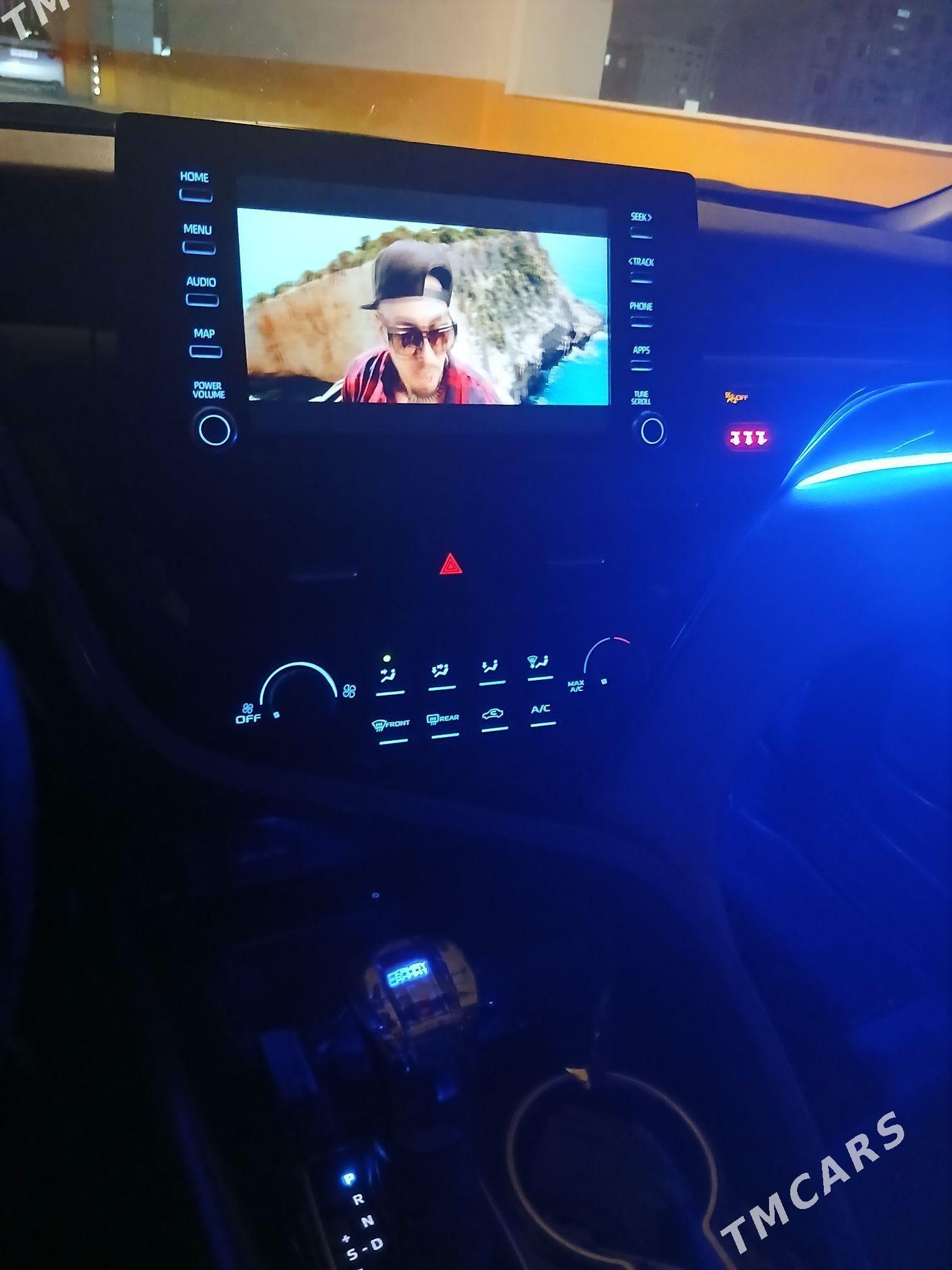 Toyota Camry 2021 - 262 000 TMT - Мир 2 - img 3