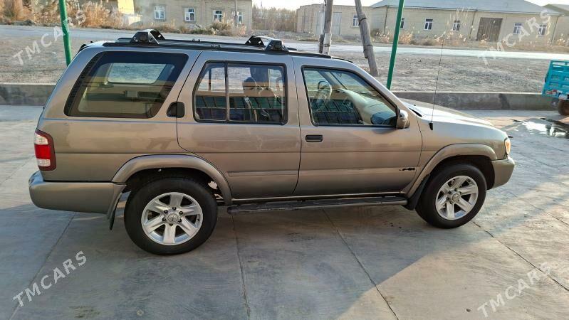 Nissan Pathfinder 2003 - 110 000 TMT - Дянев - img 8