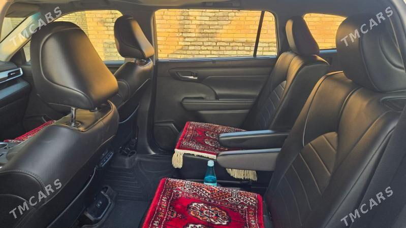 Toyota Highlander 2021 - 600 000 TMT - Гарабекевюл - img 6