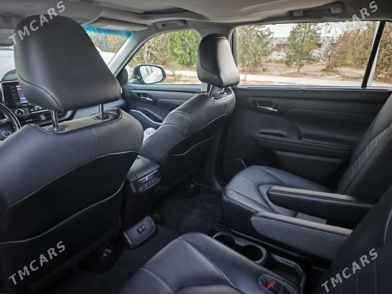 Toyota Highlander 2021 - 490 000 TMT - Aşgabat - img 9