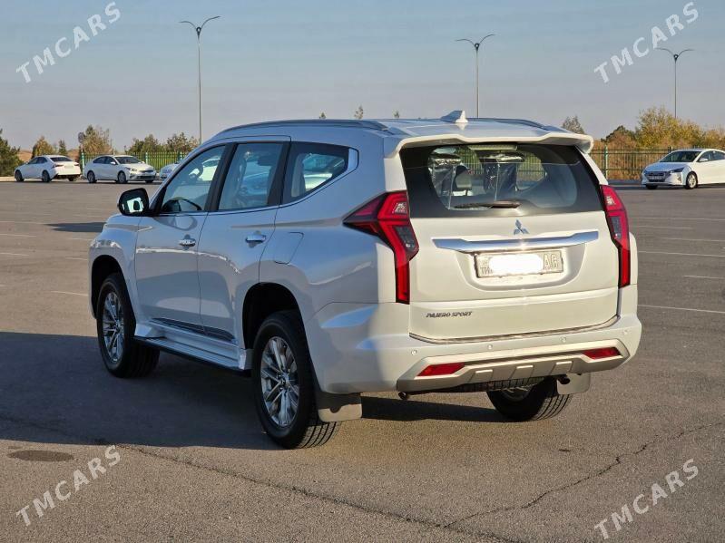 Mitsubishi Pajero 2021 - 440 000 TMT - Aşgabat - img 4