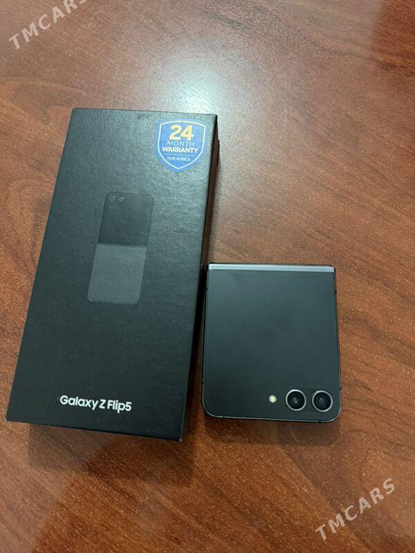 samsung Z flip 5 8/256gb - Ашхабад - img 5