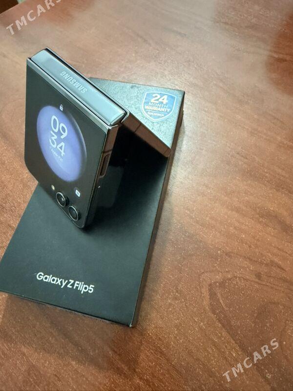 samsung Z flip 5 8/256gb - Ашхабад - img 3