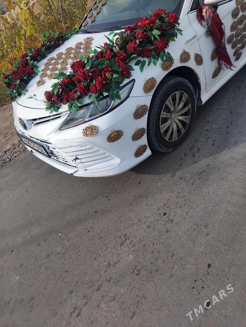 Toyota Camry Hybrid 2021 - 220 000 TMT - Дашогуз - img 3