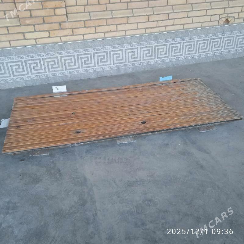 DEMIR   GAPY. - Чарджоу - img 4