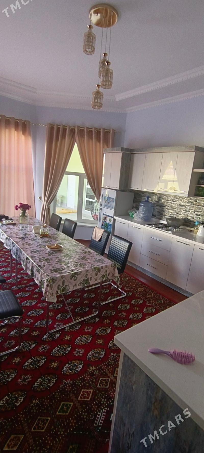 Eyesinden Full Daça - Mary - img 10