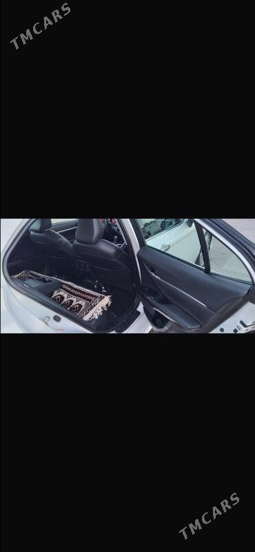 Toyota Camry 2018 - 315 000 TMT - Анев - img 7