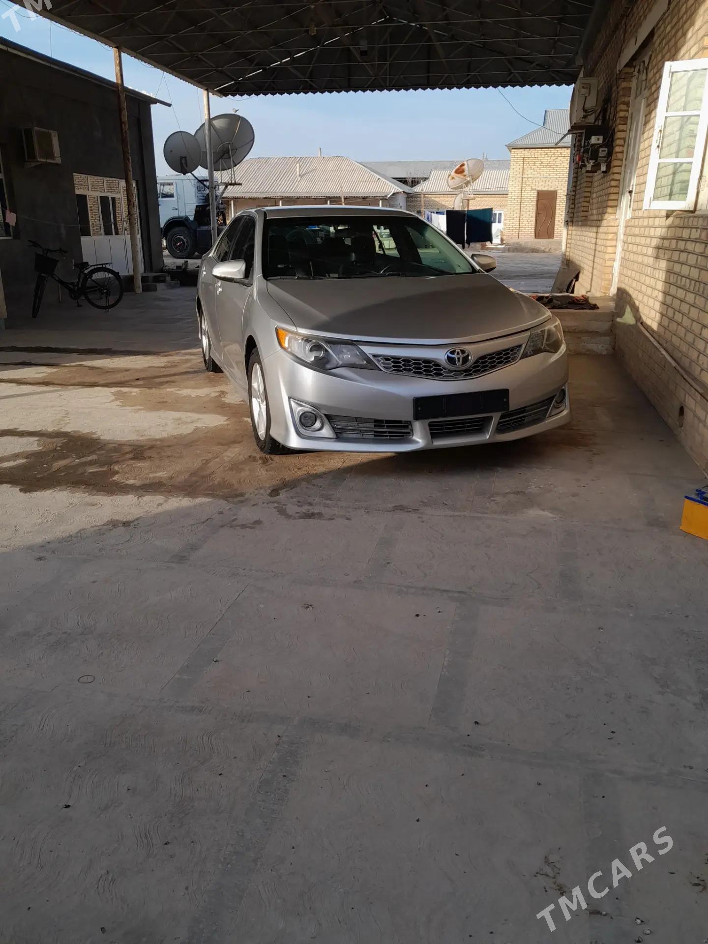 Toyota Camry 2013 - 198 000 TMT - Mary - img 4