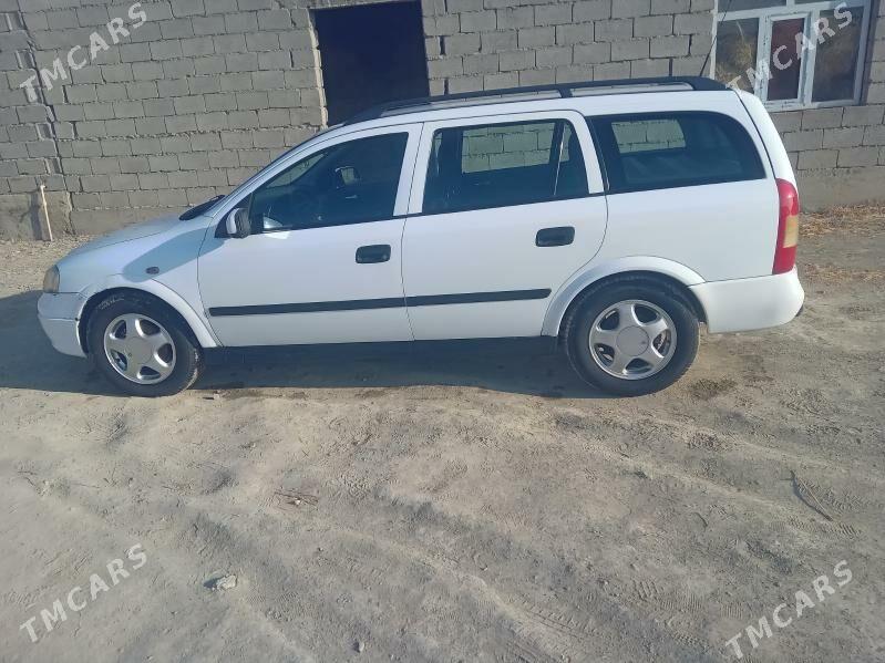 Opel Astra 2000 - 75 000 TMT - Bäherden - img 4