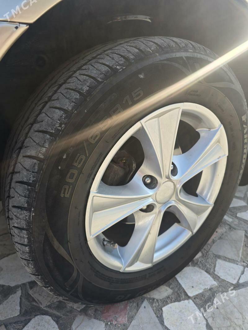 Toyota Camry 1998 - 150 000 TMT - Мары - img 5