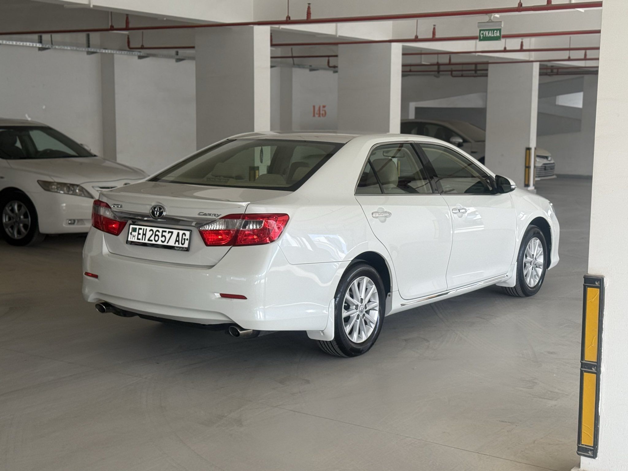 Toyota Camry 2014 - 325 000 TMT - Aşgabat - img 9