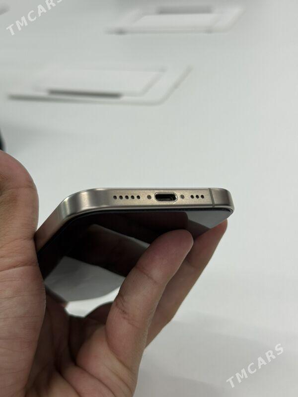 iPhone 15 Pro - Mary - img 4