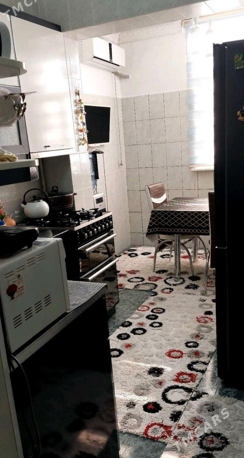 (2742)-YEREWANSKIÝ 2-KOMNAT 4-ETAJ GOUDANKA RAHMAN - Aşgabat - img 6