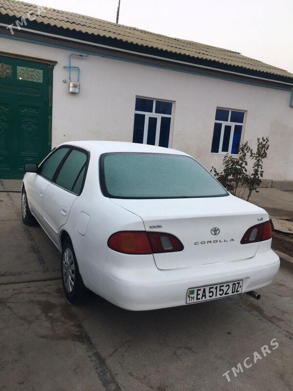 Toyota Corolla 1998 - 70 000 TMT - Köneürgenç - img 2