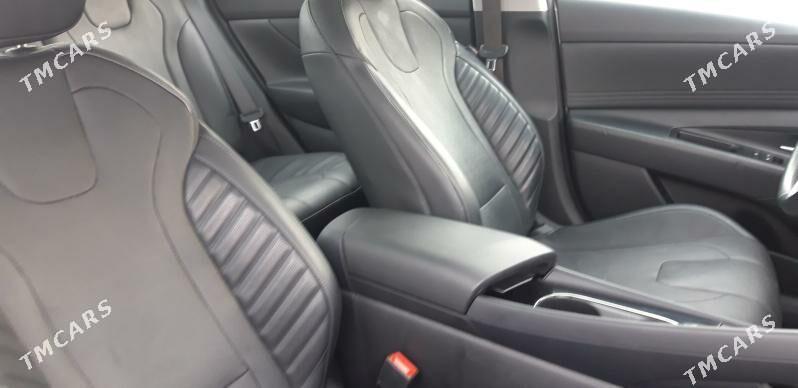 Hyundai Elantra 2021 - 255 000 TMT - Ýaşlyk - img 5