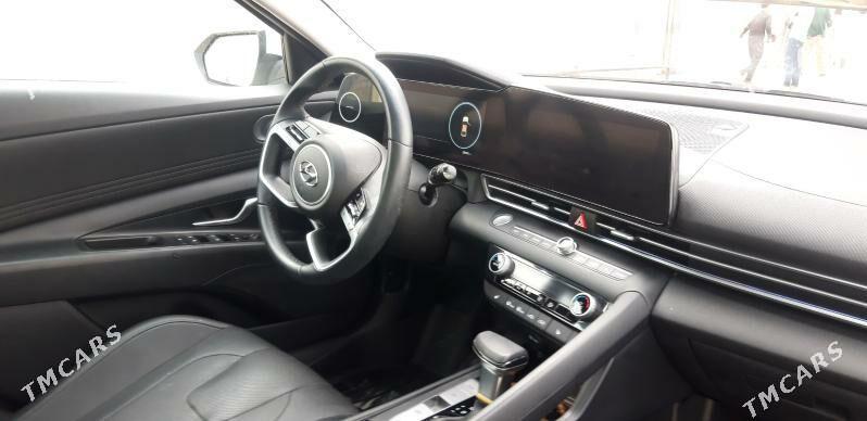 Hyundai Elantra 2021 - 255 000 TMT - Ýaşlyk - img 2