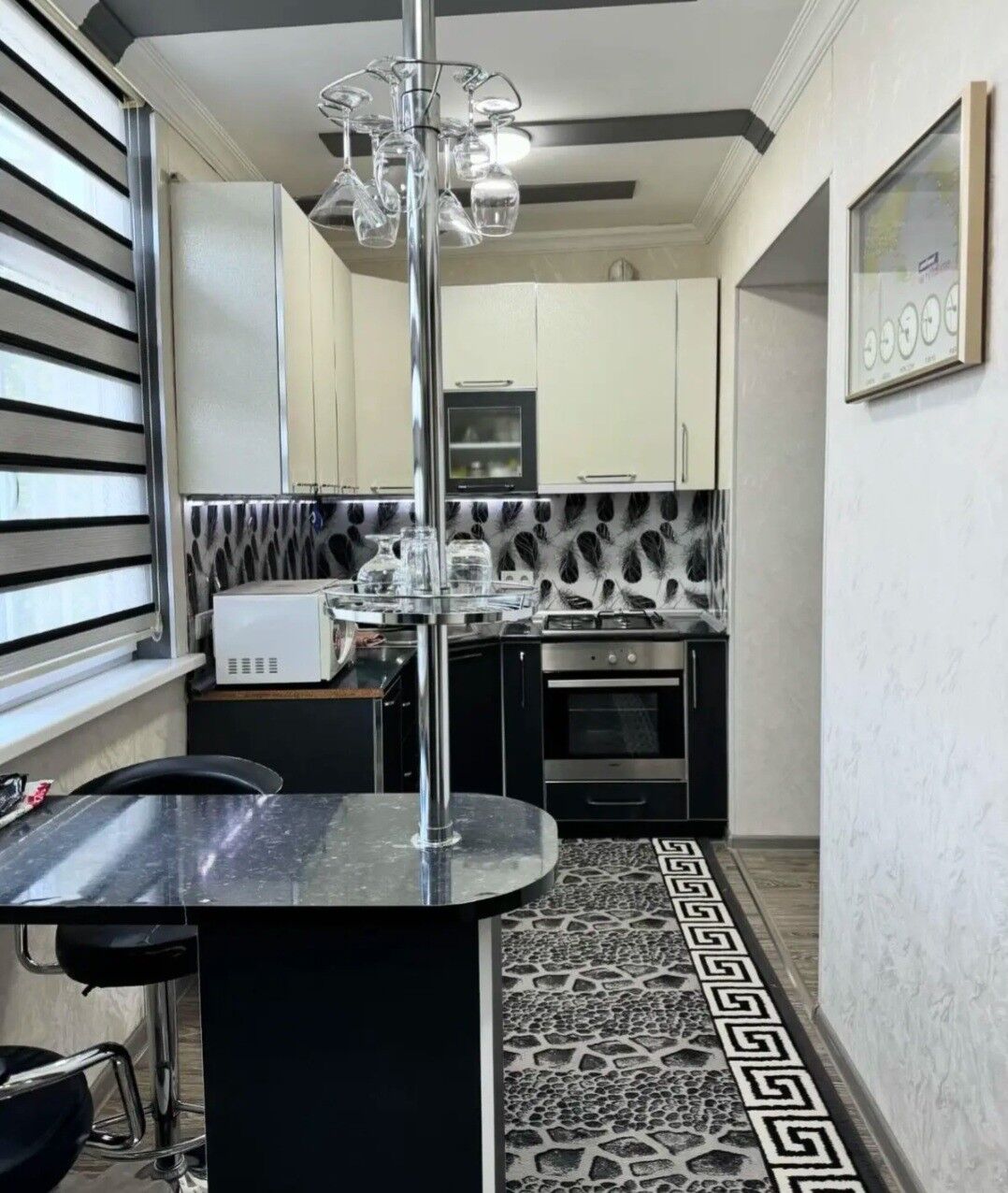 Arenda Gowdan W 2kom - Howdan "W" - img 1