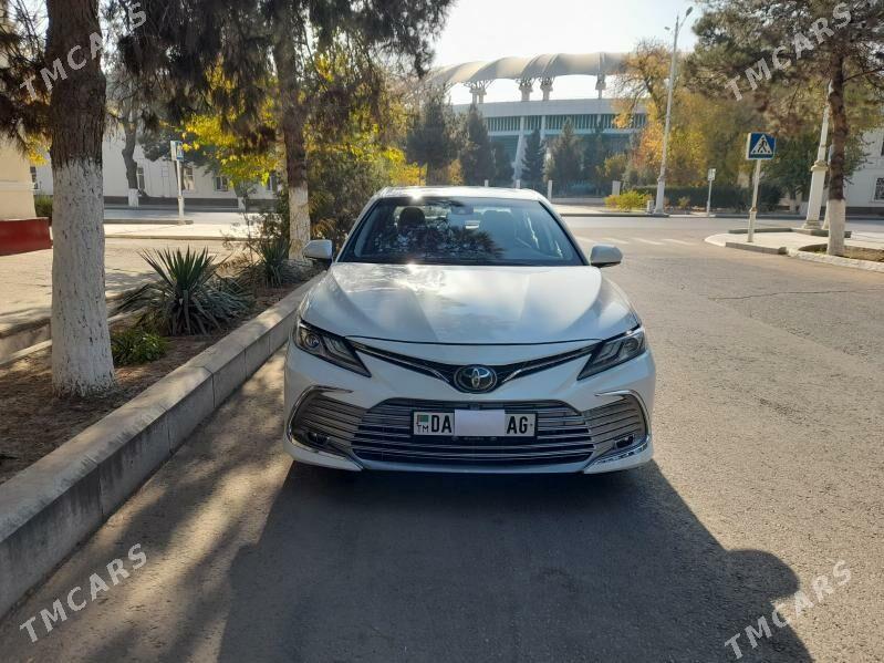 Toyota Camry 2021 - 355 000 TMT - Ашхабад - img 2