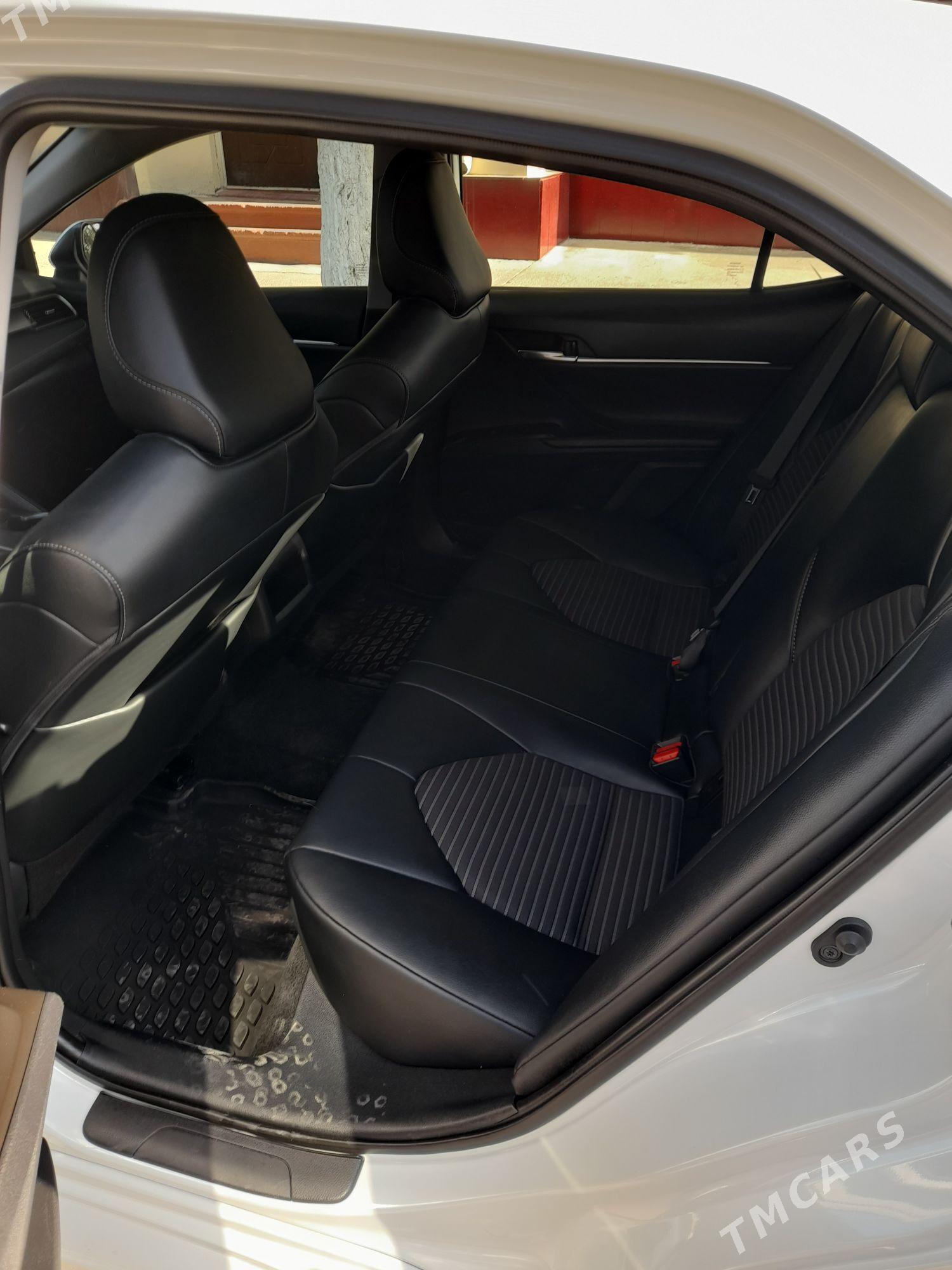 Toyota Camry 2021 - 355 000 TMT - Ашхабад - img 6