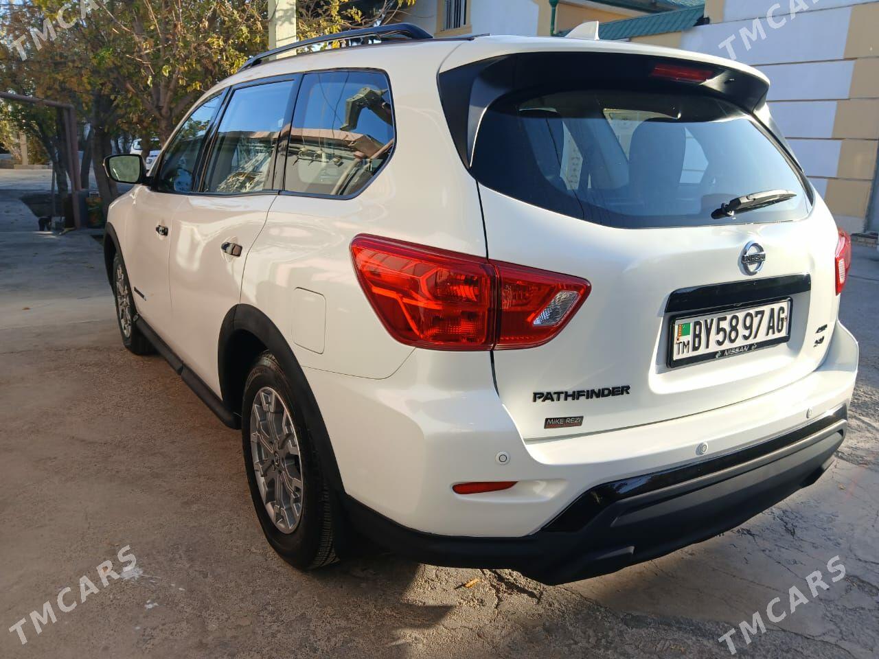 Nissan Pathfinder 2019 - 260 000 TMT - Ашхабад - img 4