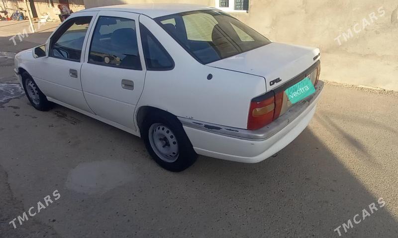 Opel Vectra 1992 - 36 000 TMT - Анев - img 2