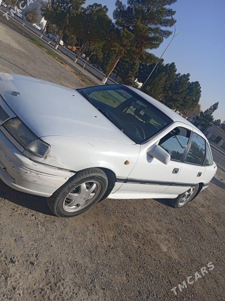 Opel Vectra 1995 - 32 000 TMT - Bedew - img 3