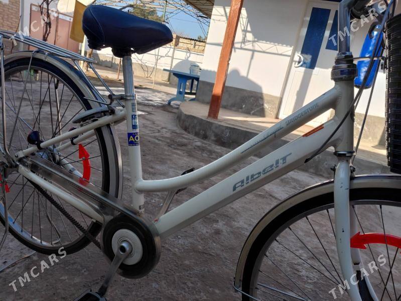   BRIDGESTONE  27 - Саят - img 5