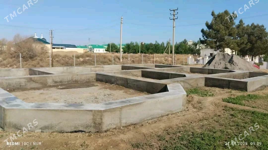 Şatlykda 9 sotk boş mellek yer - Шатлык - img 3