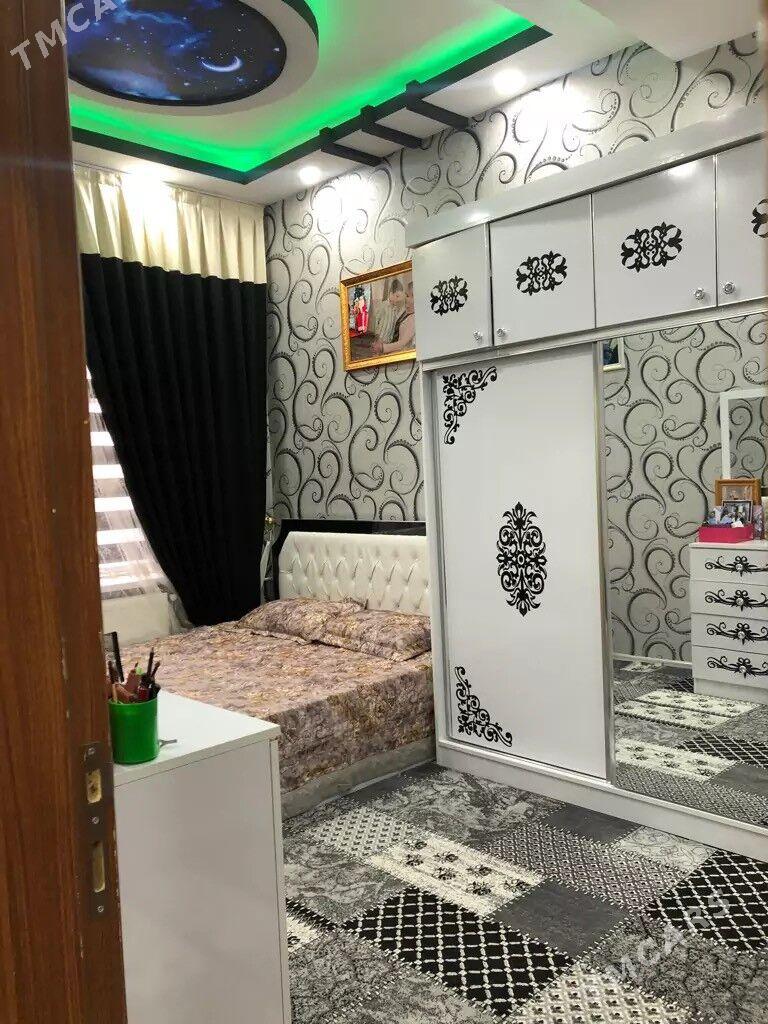 Eyesinden Satlyk Elitga - Мары - img 2