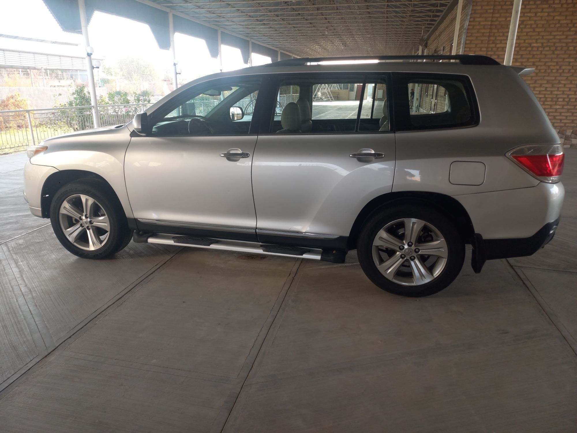 Toyota Highlander 2011 - 338 000 TMT - Сакарчага - img 10