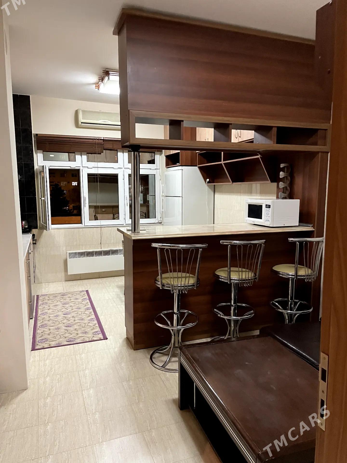 MIR-4, 3-KOMNAT. KWARTIRA  - Parahat 4 - img 6