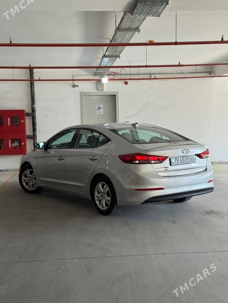 Hyundai Elantra 2017 - 190 000 TMT - Ашхабад - img 2