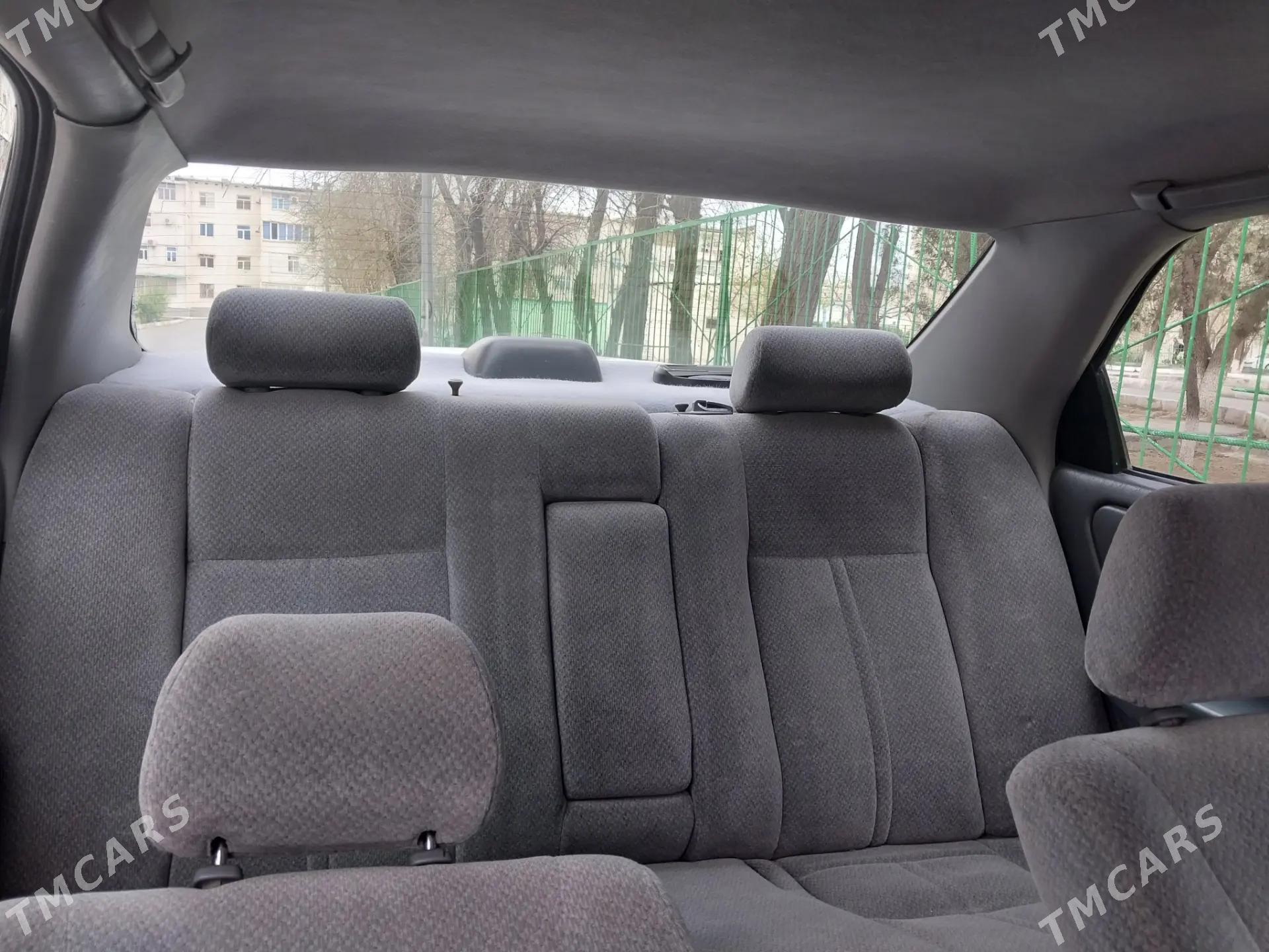 Toyota Camry 1999 - 130 000 TMT - Анев - img 4