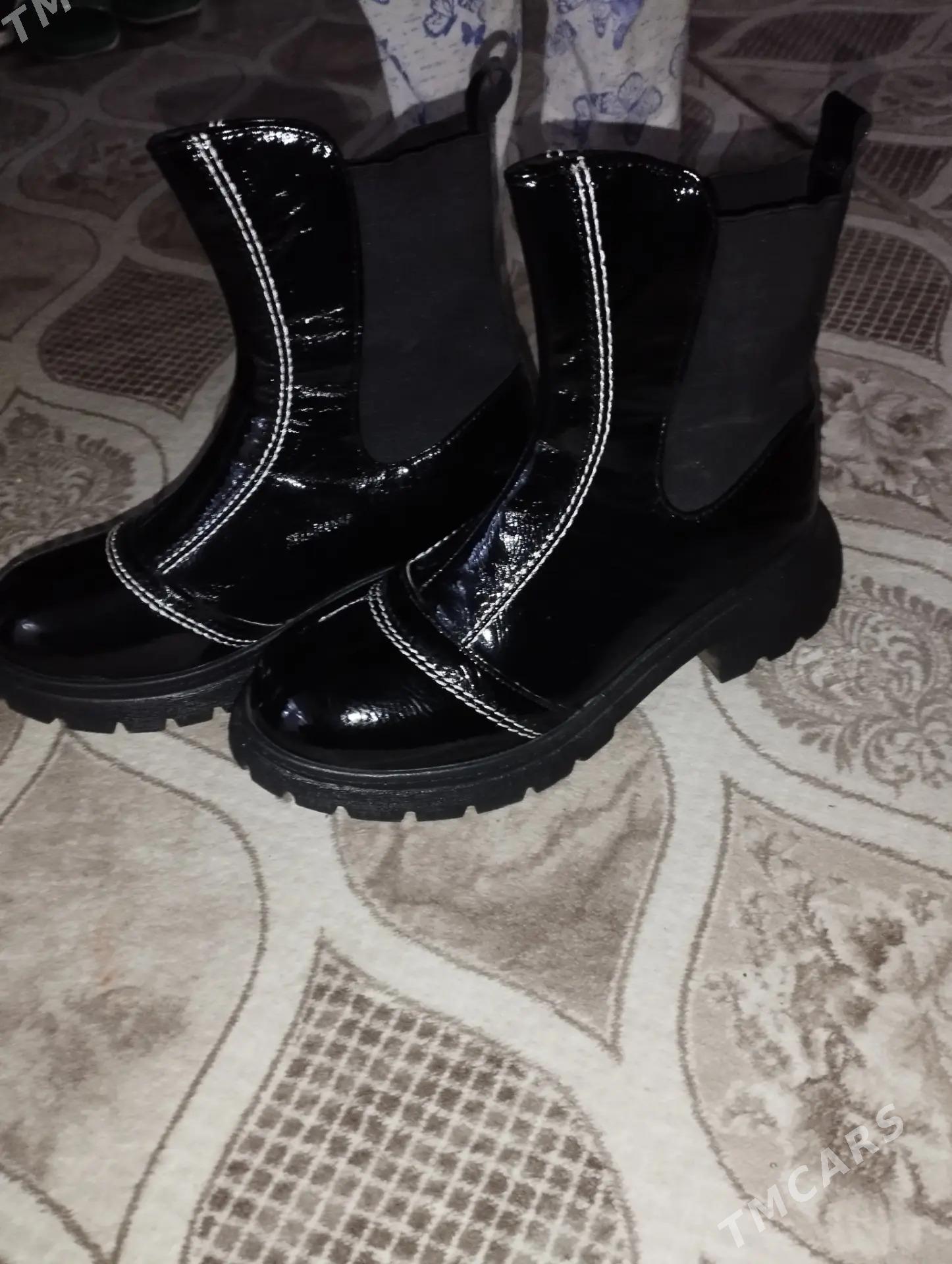 Ädik,tufli - Howdan "W" - img 2